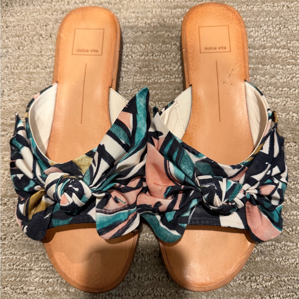 Dolce Vita Women's Parin sandal